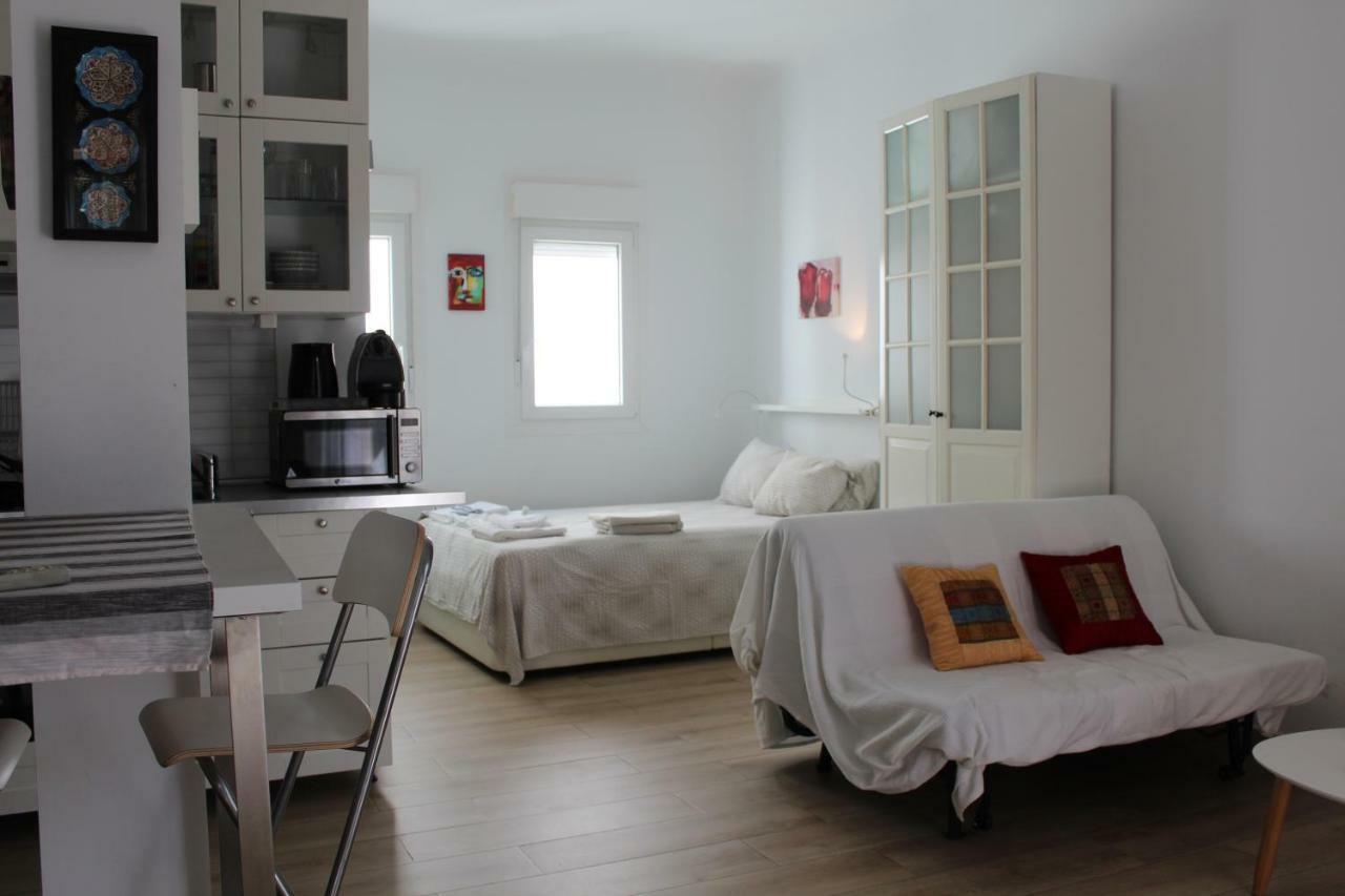 Ronda De Segovia Apartment Madrid Exterior photo